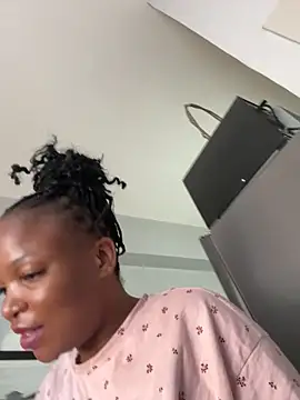 Snapshot of slimcateee chatting on September 29, 6:51 am slimcateee online show from September 29, 6:51 am