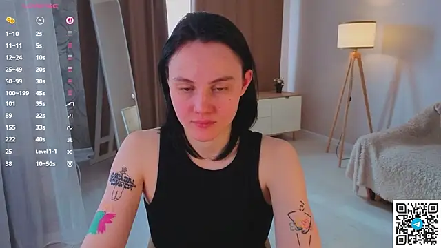 MaryCoopeer online show from March 27, 8:26 am