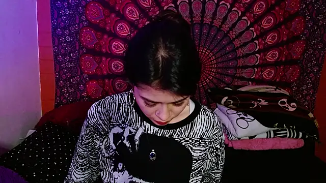 Snapshot of AbbySccott chatting on September 19, 1:48 am AbbySccott online show from September 19, 1:48 am