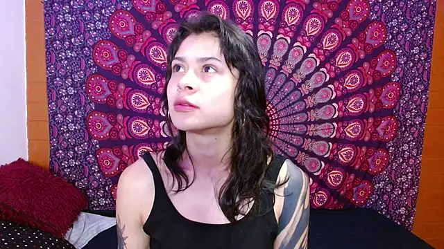 Snapshot of AbbySccott chatting on October 21, 11:09 pm AbbySccott online show from October 21, 11:09 pm