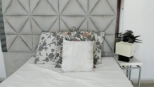Snapshot of nina_pons chatting on September 29, 11:21 pm nina pons online show from September 29, 11:21 pm
