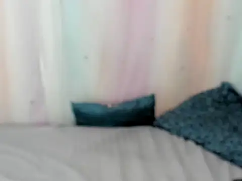 aliissa more online show from April 22, 4:37 pm