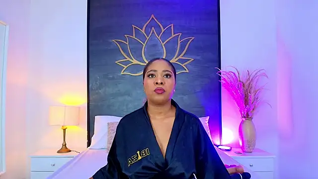 AlisonTravis online show from April 23, 3:03 am