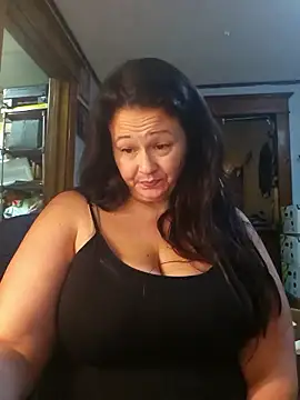 sweetkitty111 online show from January 13, 11:09 pm