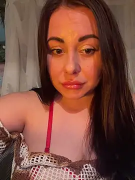 DaisyStreet online show from April 20, 6:11 pm