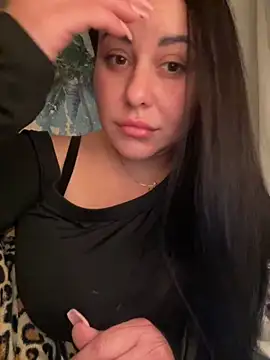 DaisyStreet online show from November 19, 3:56 pm