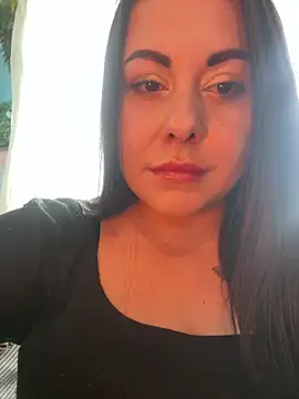 DaisyStreet online show from April 23, 8:33 am