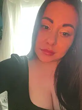 DaisyStreet online show from April 23, 12:29 pm