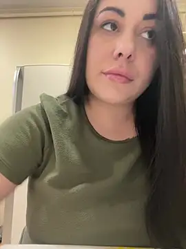 DaisyStreet online show from April 8, 8:16 am