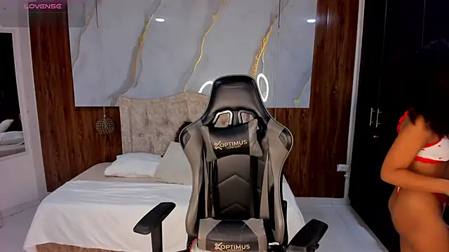 lia 16 online show from April 23, 11:06 am