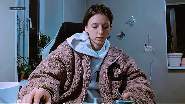 RosaJil online show from April 19, 6:43 pm