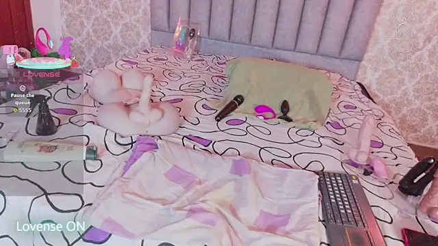 Natasha 699 online show from April 13, 11:05 pm