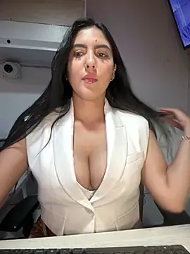 Sofia Collins- online show from February 8, 12:36 am