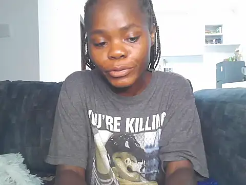 Snapshot of petiteebony_81 chatting on September 17, 8:07 pm petiteebony 81 online show from September 17, 8:07 pm
