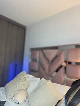 LindseyMoss online show from April 26, 3:04 am