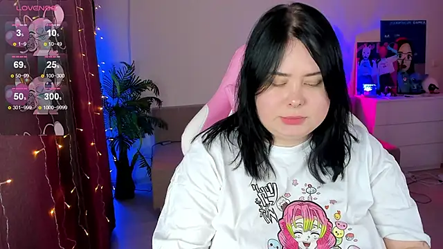 Akemi BBW online show from November 13, 3:55 pm