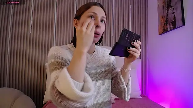 Katy Van online show from April 23, 8:44 pm