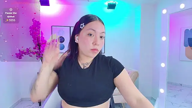 Isa reel online show from February 7, 8:02 pm