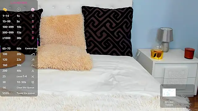 Anysa Reye online show from April 18, 5:43 am