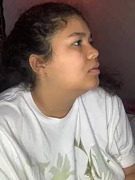 KittyLoroi online show from May 4, 12:47 am