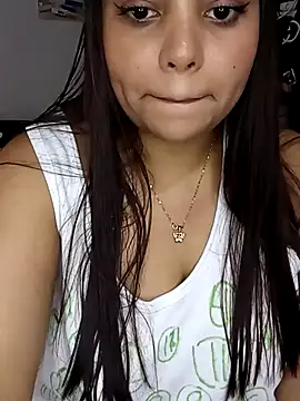 Snapshot of stefanie010 chatting on September 15, 7:10 pm stefanie010 online show from September 15, 7:10 pm