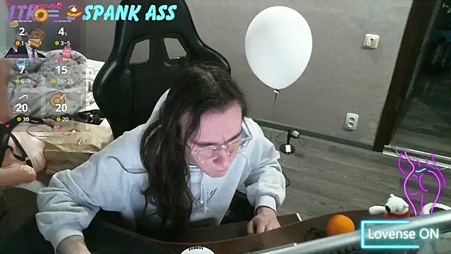 Ketty Love online show from April 29, 5:30 pm