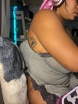 YellowHoneyDip online show from April 25, 6:38 am