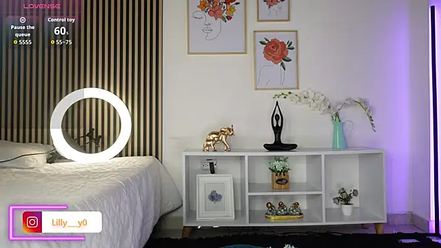 LillyDolls23 online show from November 11, 12:24 pm