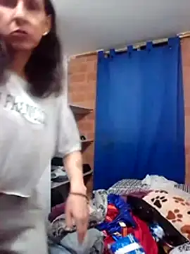 Cameron puppy online show from November 12, 2:31 am