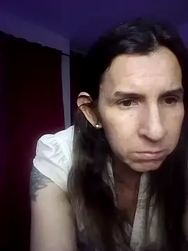 Snapshot of Cameron_puppy chatting on October 7, 1:10 am Cameron puppy online show from October 7, 1:10 am