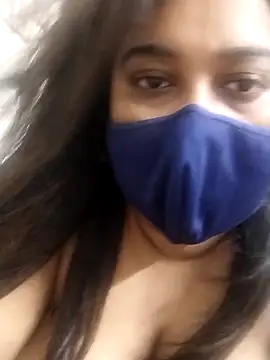indianlisa5 online show from May 12, 6:14 pm
