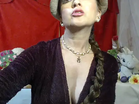 Snapshot of hottieperla chatting on October 17, 8:45 pm hottieperla online show from October 17, 8:45 pm