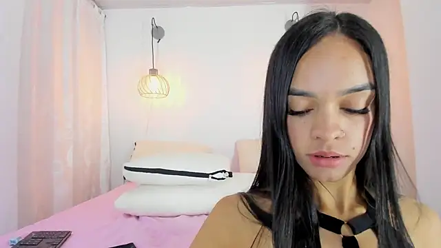 stefany520 online show from July 11, 7:36 pm