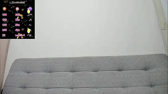 AliciaMiilf online show from February 13, 12:45 am