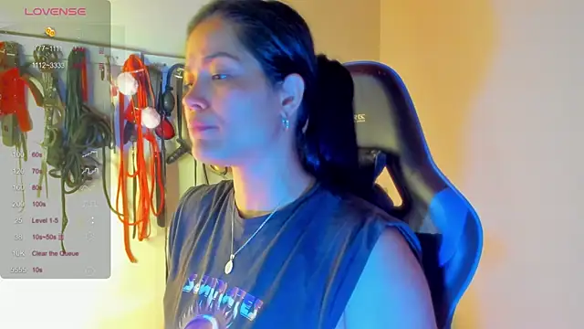 scarlet-kennedy98 online show from April 25, 7:44 pm