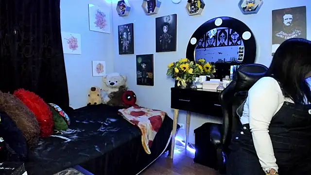 Luise Meyrink online show from December 18, 2:38 am