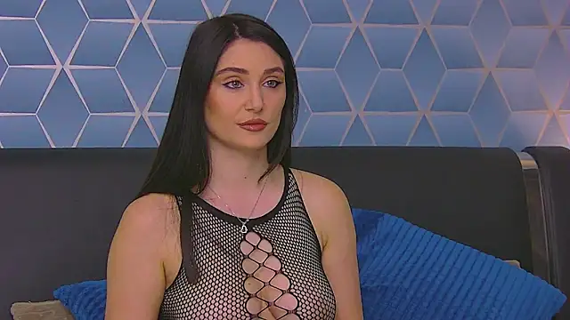Snapshot of KassieWeins chatting on October 9, 6:34 pm KassieWeins online show from October 9, 6:34 pm