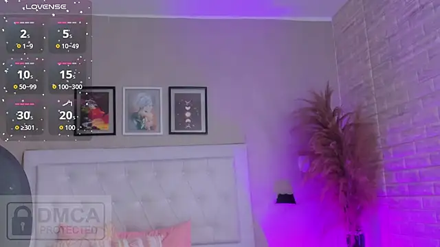 emma  smith1 online show from April 29, 12:41 pm