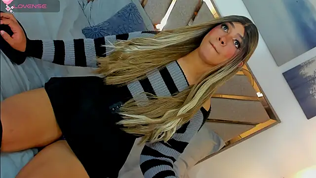 Snapshot of Hanz_sex chatting on September 24, 8:52 pm Hanz sex online show from September 24, 8:52 pm