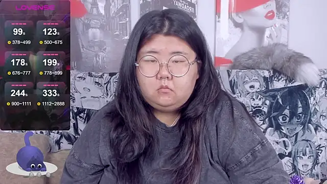 Snapshot of Nadine_asian chatting on September 30, 2:28 am Nadine asian online show from September 30, 2:28 am