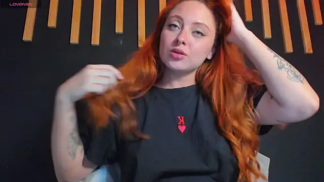 izyzys baker online show from November 8, 1:43 am