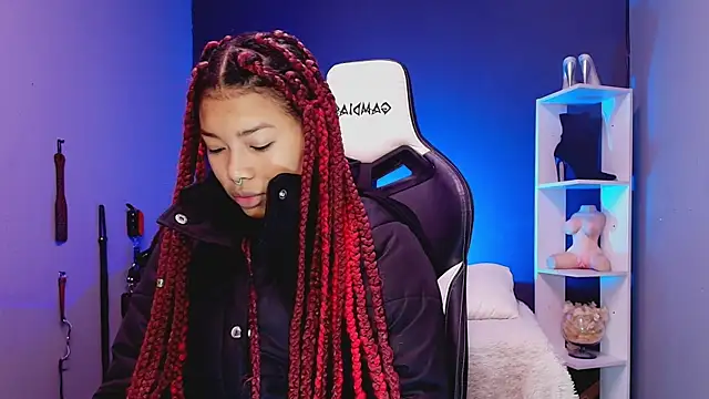 JadaRoberts online show from November 26, 11:55 am