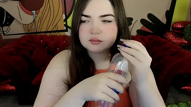 RosieMoons online show from April 17, 11:18 pm