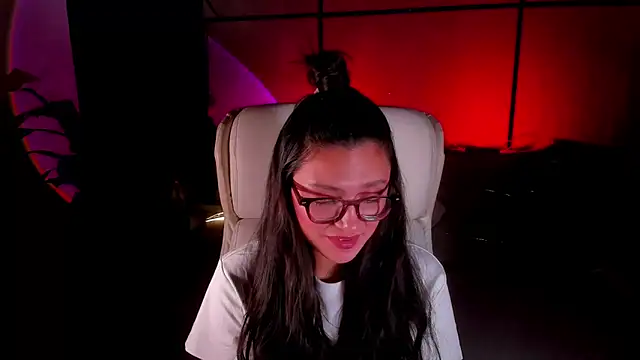 Gia Mazzon online show from March 5, 6:15 pm