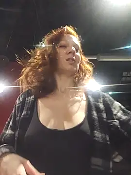 Exhibitionsplit online show from March 21, 11:10 pm