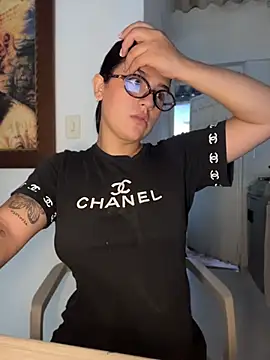 violet-333 online show from July 9, 3:14 pm