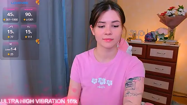 cutie mili online show from October 12, 7:44 am