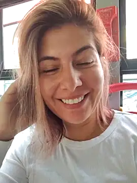 Snapshot of scarlett_moore chatting on September 17, 1:09 pm scarlett moore online show from September 17, 1:09 pm