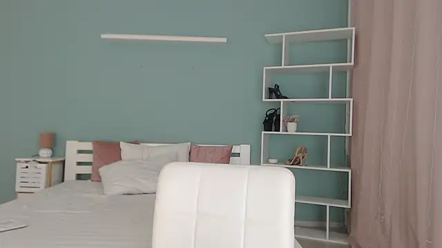 AllySunrise online show from July 9, 10:50 am