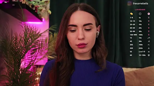 BabyYoda- online show from April 27, 8:39 pm